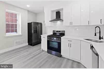 28 S 12th Street, Darby, PA 19023 - Photo 11