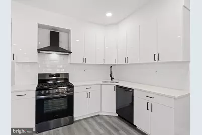 28 S 12th Street, Darby, PA 19023 - Photo 9