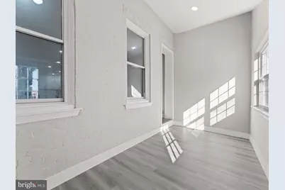 28 S 12th Street, Darby, PA 19023 - Photo 3