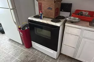 26 New St, Upper Darby, PA 19082 - Photo 3