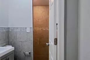 1224 Clover Ln, Chester, PA 19013 - Photo 11