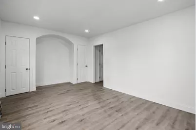 25 N Pennock Avenue, Upper Darby, PA 19082 - Photo 3