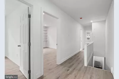 25 N Pennock Avenue, Upper Darby, PA 19082 - Photo 9