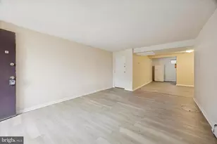 100 E Glenolden Ave, Glenolden, PA 19036 - Photo 3