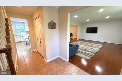 639 Heather Lane, Bryn Mawr, PA 19010 - Photo 3