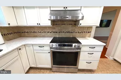 639 Heather Lane, Bryn Mawr, PA 19010 - Photo 13