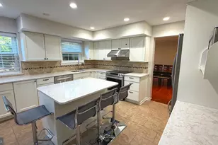 639 Heather Ln, Bryn Mawr, PA 19010 - Photo 9