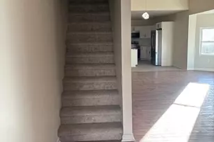 402 Colwyn Ave, Darby, PA 19023 - Photo 3