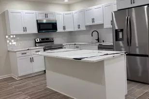 402 Colwyn Ave, Darby, PA 19023 - Photo 5