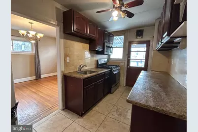 7502 Parkview Road, Upper Darby, PA 19082 - Photo 13