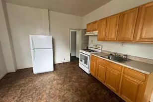 1016 Pine St, Darby, PA 19023 - Photo 3