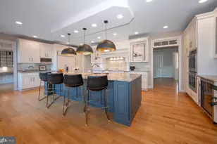 2236 E Deerfield Dr, Media, PA 19063 - Photo 15