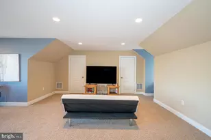 2236 E Deerfield Dr, Media, PA 19063 - Photo 61