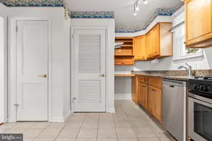 22 Longwood Dr, Wayne, PA 19087 - Photo 7