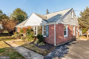 22 Longwood Dr, Wayne, PA 19087 - Photo 3