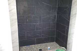 424 Highland Ave, Chester, PA 19013 - Photo 13