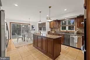 49 Langstoon Ln, Media, PA 19063 - Photo 17