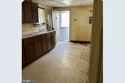 1407 Townsend Street, Chester, PA 19013 - Photo 3