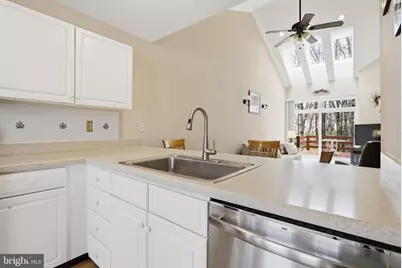 4335 Somerset Lane, Aston, PA 19014 - Photo 5