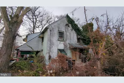 1233 Clover Lane, Chester, PA 19013 - Photo 7