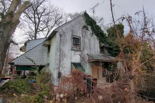 1233 Clover Ln, Chester, PA 19013 - Photo 7