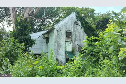 1233 Clover Lane, Chester, PA 19013 - Photo 27