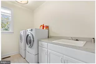 100 Braebank, Bryn Mawr, PA 19010 - Photo 21