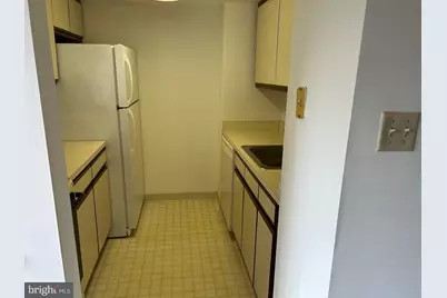 800 Avondale Road #7M, Wallingford, PA 19086 - Photo 9