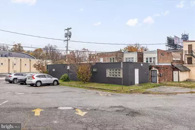 806 Powell Avenue, Darby, PA 19023 - Photo 3