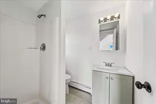 242 Seneca St, Essington, PA 19029 - Photo 17