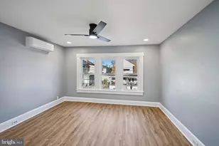 213 White Ave, Marcus Hook, PA 19061 - Photo 15