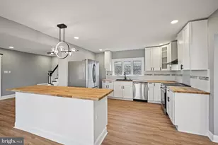 213 White Ave, Marcus Hook, PA 19061 - Photo 9