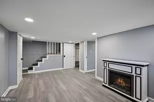 213 White Ave, Marcus Hook, PA 19061 - Photo 23