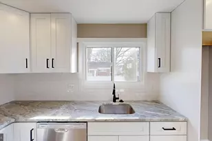 1038 Platt Ave, Folsom, PA 19033 - Photo 9