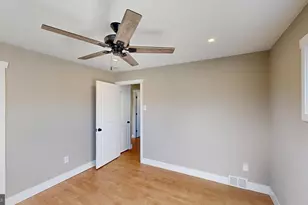 1038 Platt Ave, Folsom, PA 19033 - Photo 11