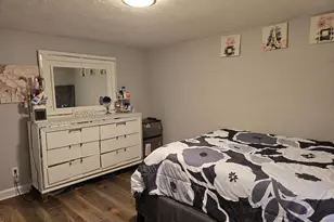 229 W 22nd St, Chester, PA 19013 - Photo 11