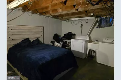 229 W 22nd Street, Chester, PA 19013 - Photo 17