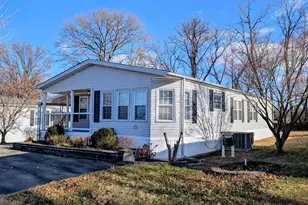 204 Horseshoe Dr, Garnet Valley, PA 19060 - Photo 3