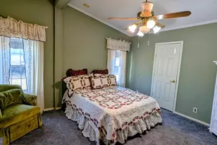 204 Horseshoe Dr, Garnet Valley, PA 19060 - Photo 23