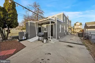 1212 Leiper St, Crum Lynne, PA 19022 - Photo 25