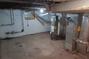 1012 Potter St, Chester, PA 19013 - Photo 9