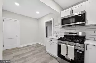 704 E 18th St, Chester, PA 19013 - Photo 5