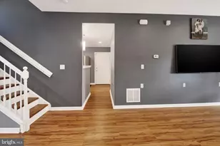 2008 W Union St, Chester, PA 19013 - Photo 5