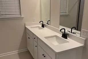 344 Milton Stamp Dr, Glen Mills, PA 19342 - Photo 9