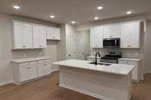 344 Milton Stamp Dr, Glen Mills, PA 19342 - Photo 3