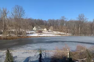 51 Lake Dr, Media, PA 19063 - Photo 27