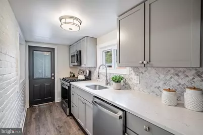 2534 Sandeland Street, Chester, PA 19013 - Photo 15