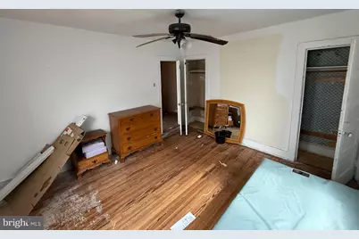 23 E Mowry Street, Chester, PA 19013 - Photo 13