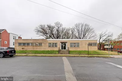 1453 Edgmont Avenue, Chester, PA 19013 - Photo 1