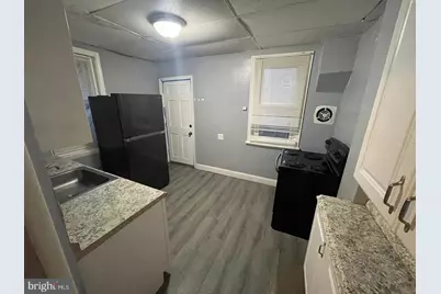 1124 Thomas Street, Chester, PA 19013 - Photo 5